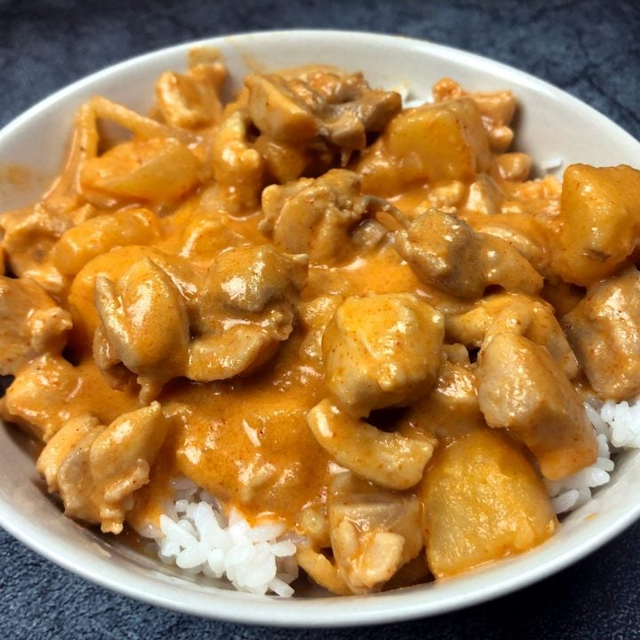 Coconut Chicken Curry with Potatoes Recipe